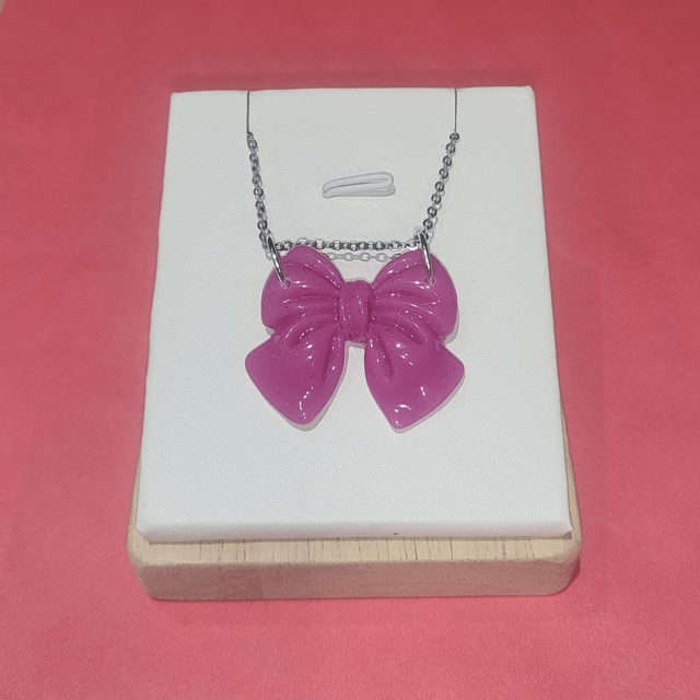 Collier nœud 2 rose