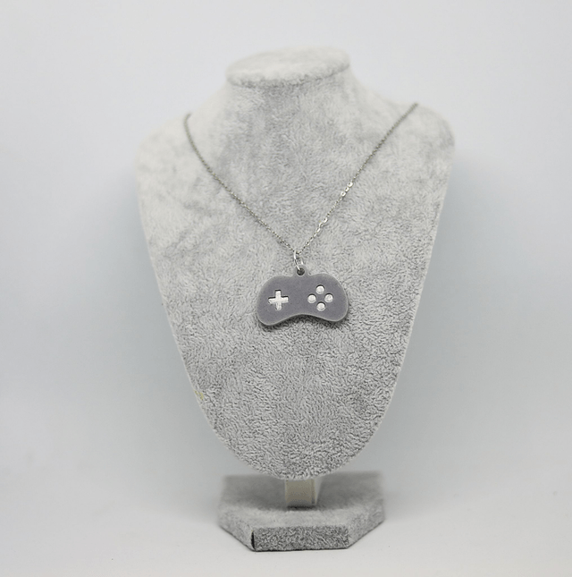 Collier Manette