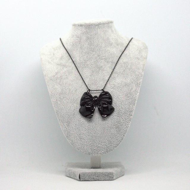 Collier noeud 4 noir