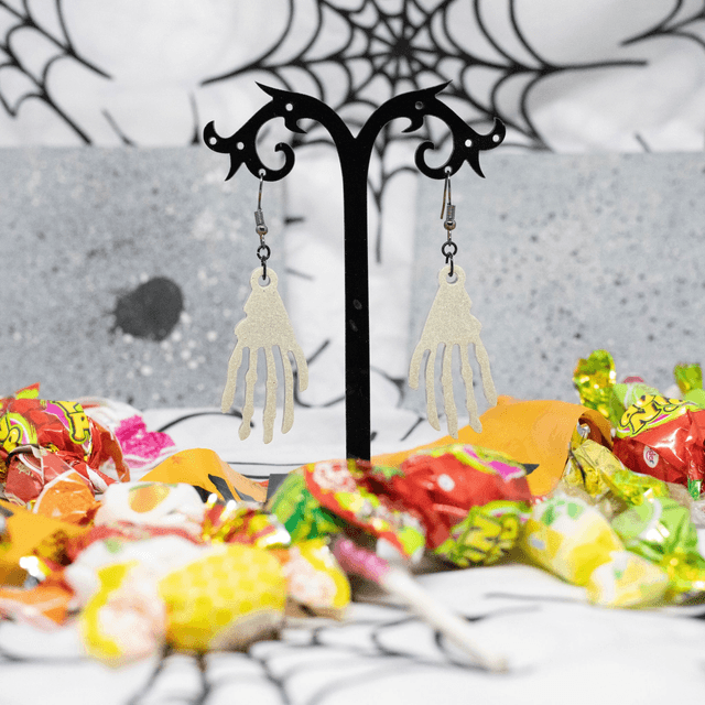 Boucles d'oreilles Main de squelette